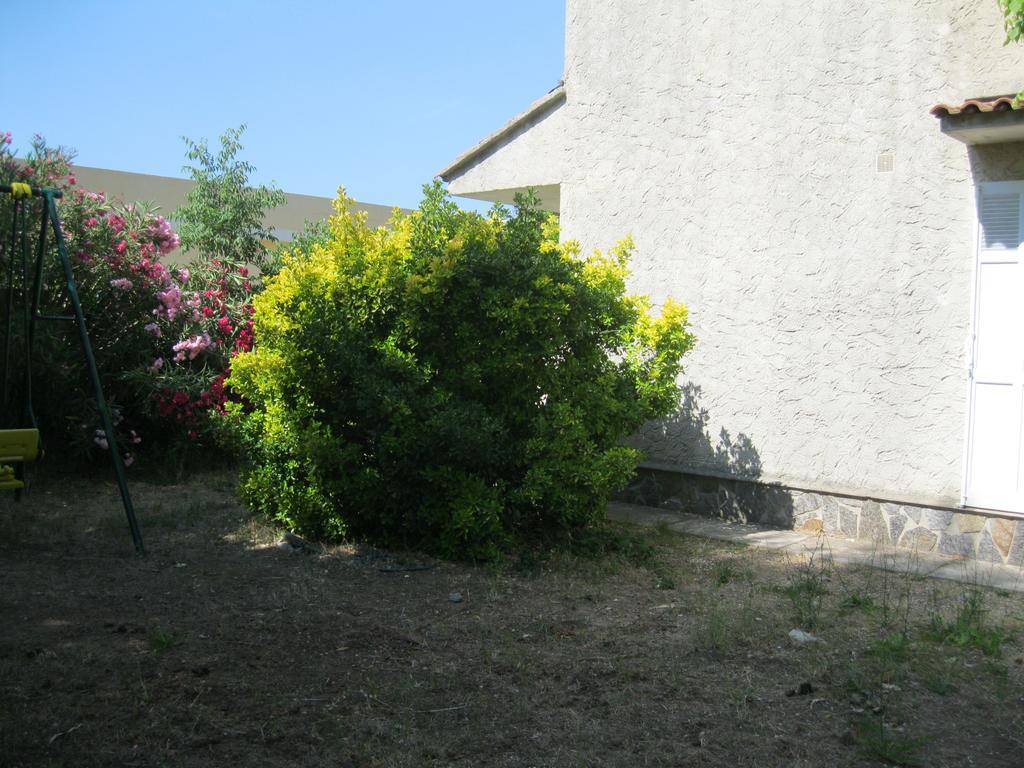 لو براديت Appartement La Plage En Provence الغرفة الصورة